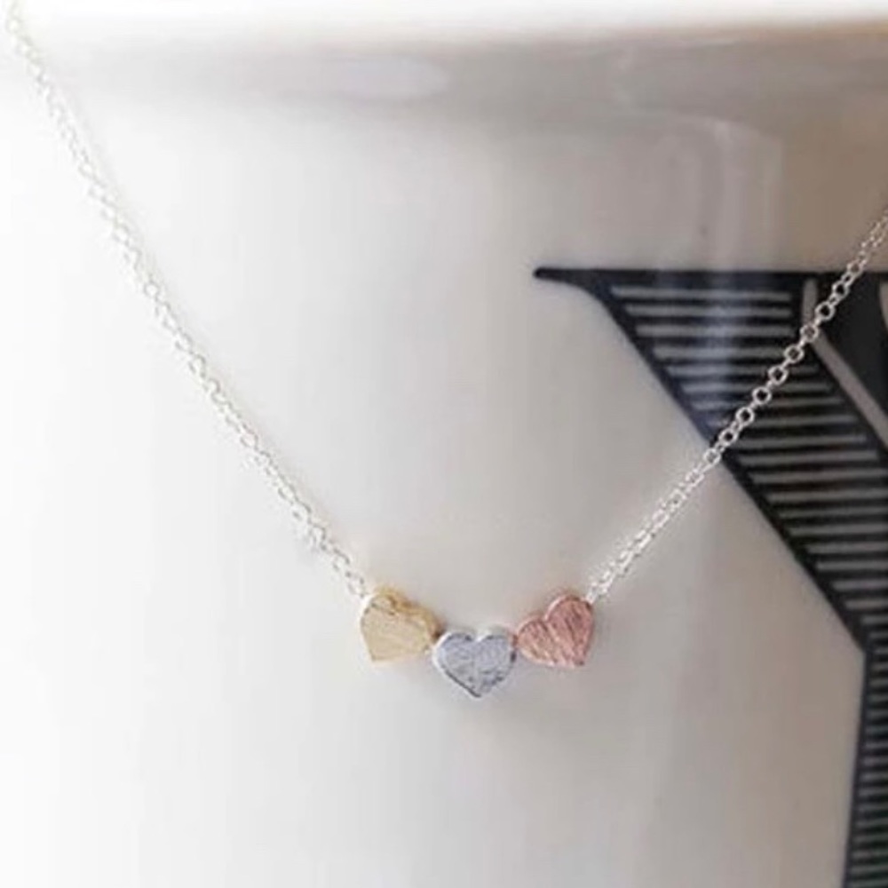 heart necklace - Picture 2 of 5